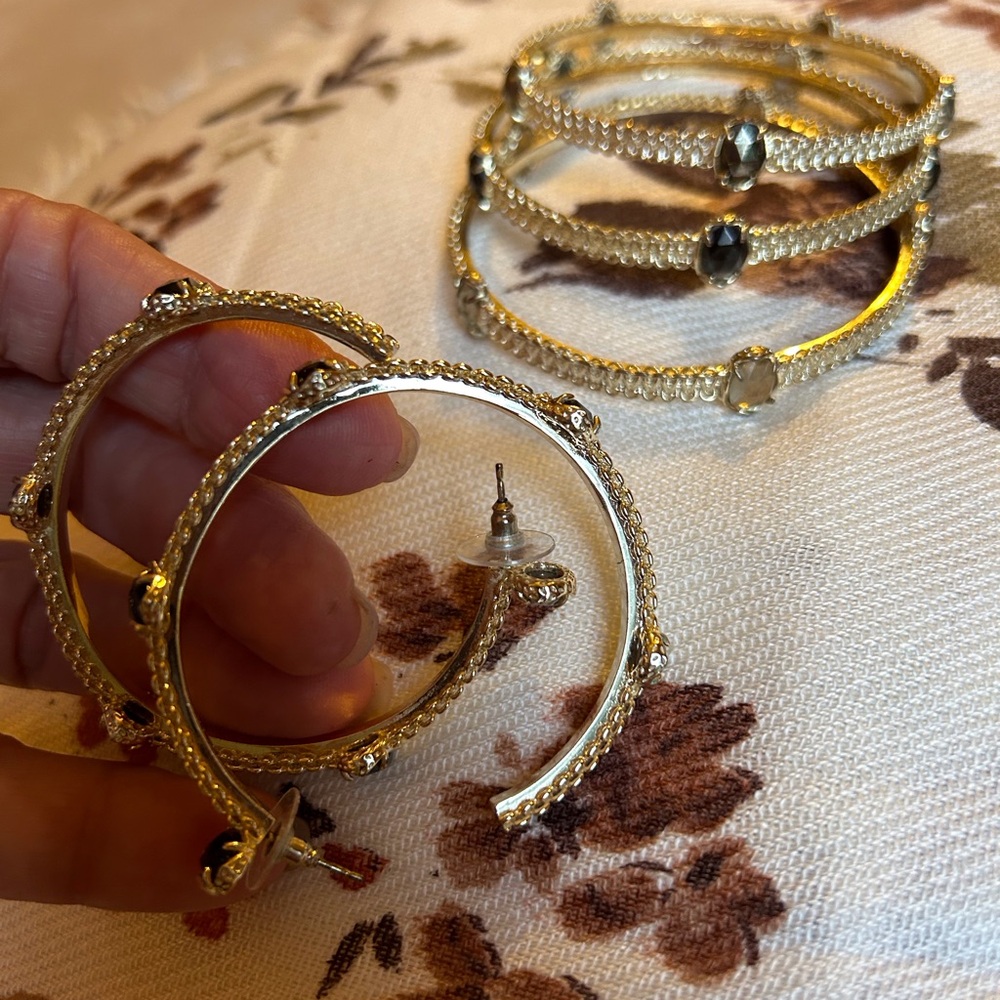 **SOLD** Kendra Scott Ashley hoop earrings & Jenna bracelets.  Never worn!